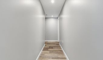 6 Mulberry Ln, Amherst, NH 03031