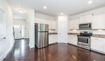 11224 Hill Ridge Ct, Ashland, VA 23005