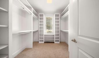 8805 Saddle Trl, Ball Ground, GA 30107