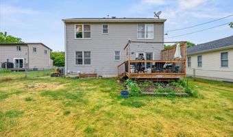 10118 Lund Ave, Algonquin, IL 60102