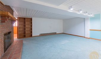 3953 Rimrock Rd, Billings, MT 59102