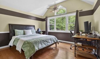 10 Mountain Rd, Brookline, NH 03033