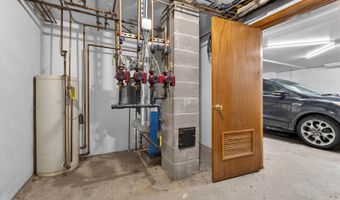 87 Maple Ridge Dr, Monmouth, ME 04259