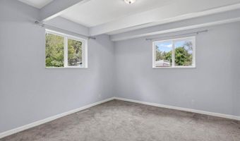 3795 E Sunnyside Rd, Ammon, ID 83406