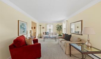91 Ireland Pl, Amityville, NY 11701