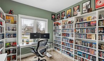 1301 S 13th St, Adel, IA 50003