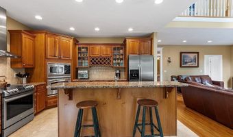 51 Drumlin Hill Rd, Bolton, MA 01740