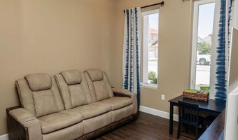 1709 W Riverside Dr, Carlsbad, NM 88220