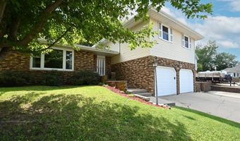 508 Rosemary Ln, Anamosa, IA 52205