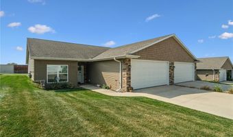 1611 Breca Ridge Dr 4, Anamosa, IA 52205