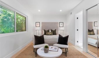 16430 Dorado Dr, Encino, CA 91436