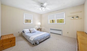 111 Lebanon Rd, Bethany, CT 06524