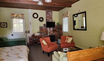 75 Summer St, Bristol, NH 03222