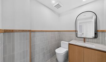 1176 97th St 709, Bay Harbor Islands, FL 33154