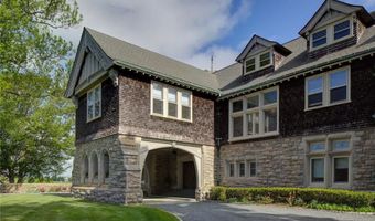 127 Harrison Ave 7, Newport, RI 02840