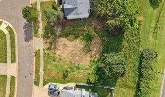 2238 Canterbury Cir, Akron, OH 44319