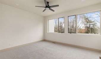 8830 NW 35th St, Ankeny, IA 50023