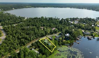 2684 LAKEVIEW Cir, Alford, FL 32420