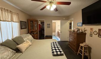 2308 W Briscoe Ave, Artesia, NM 88210