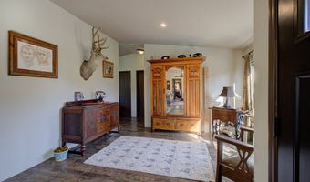 514 EAKIN Rd, Azalea, OR 97410