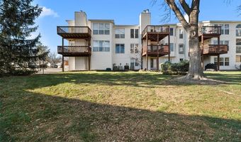 760 Woodside Trails Dr 203, Ballwin, MO 63021