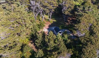88677 WHITING Ln, Bandon, OR 97411