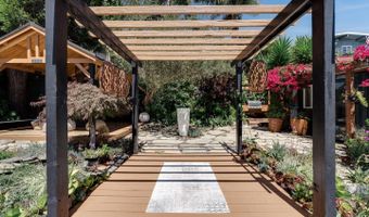 527 Clubhouse Dr, Aptos, CA 95003