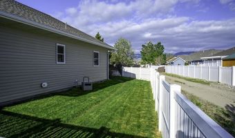 913 34th St, Cody, WY 82414