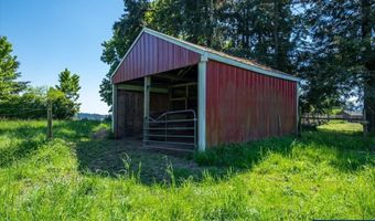 2832 Oak Grove Dr NW, Albany, OR 97321