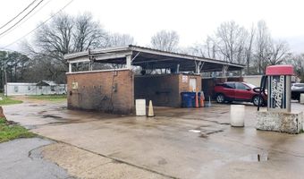 307 Panola Ave, Batesville, MS 38606