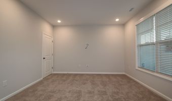 10017 Secluded Garden Dr, Apex, NC 27523