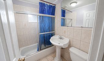 366 Albany Ave, Amityville, NY 11701