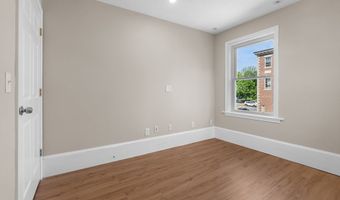 6 Windsor St, Andover, MA 01810