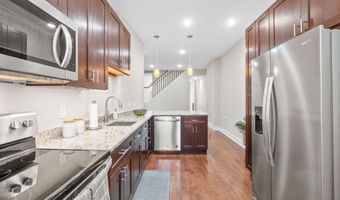 1602 N BOND St, Baltimore, MD 21213