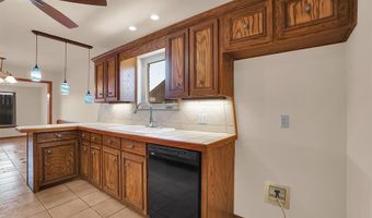 3217 Quail Cir, Altus, OK 73521