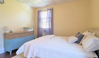 28 Manning Blvd 2, Albany, NY 12203