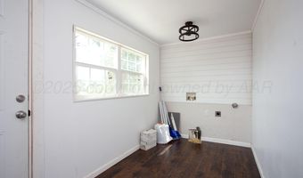 224 E WILLOW CREEK Dr, Amarillo, TX 79108