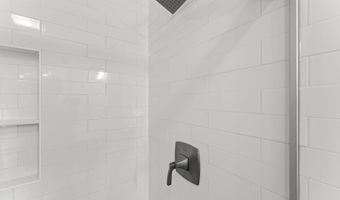 6989 FREDERICKSBURG Rd, Barboursville, VA 22923