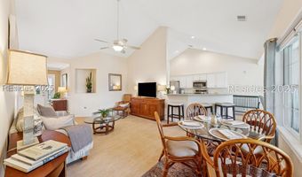 4 Lake Linden Pl, Bluffton, SC 29910