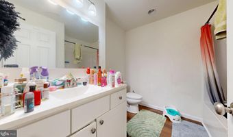 533 W 7TH St, Laurel, DE 19956