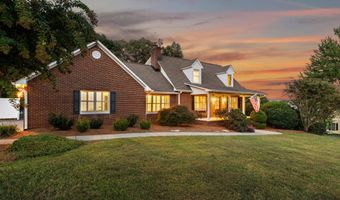 3046 Hawthorne St, Athens, TN 37303