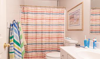 10 WINDSWEPT Dr, Berlin, MD 21811