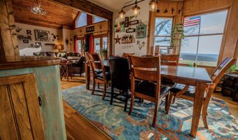 24352 State Highway Ee, Aurora, MO 65605