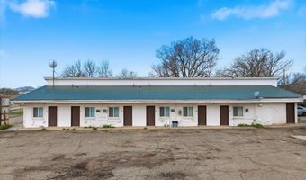 101 N Park Ave, Broadus, MT 59317