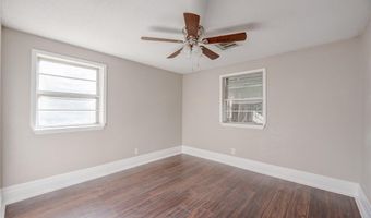 126 Windsor Ave, Chickasha, OK 73018