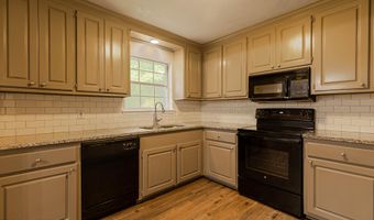 114 Fox Meadow Dr, Brandon, MS 39042