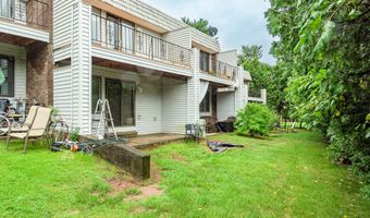 21 Pine Ct 21, Cromwell, CT 06416