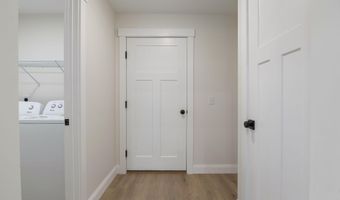 1508 Foxes Ridge Rd, Acton, ME 04001