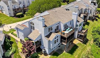 1848 Ridgeview Circle Dr, Ballwin, MO 63021