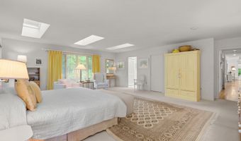 17810 POND Rd, Ashton, MD 20861